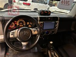 تۆیۆتا FJ کرۆزەر